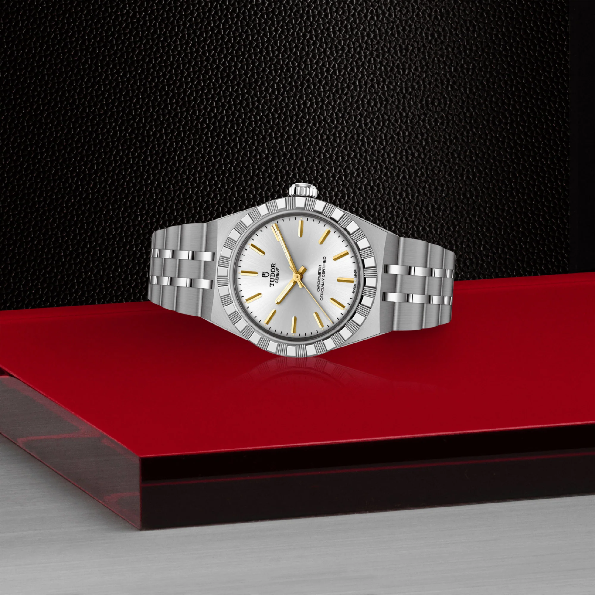 TUDOR Royal 30mm Stainless Steel Master Chronometer Automatic Watch M2830A1A0-0002 - Image 4
