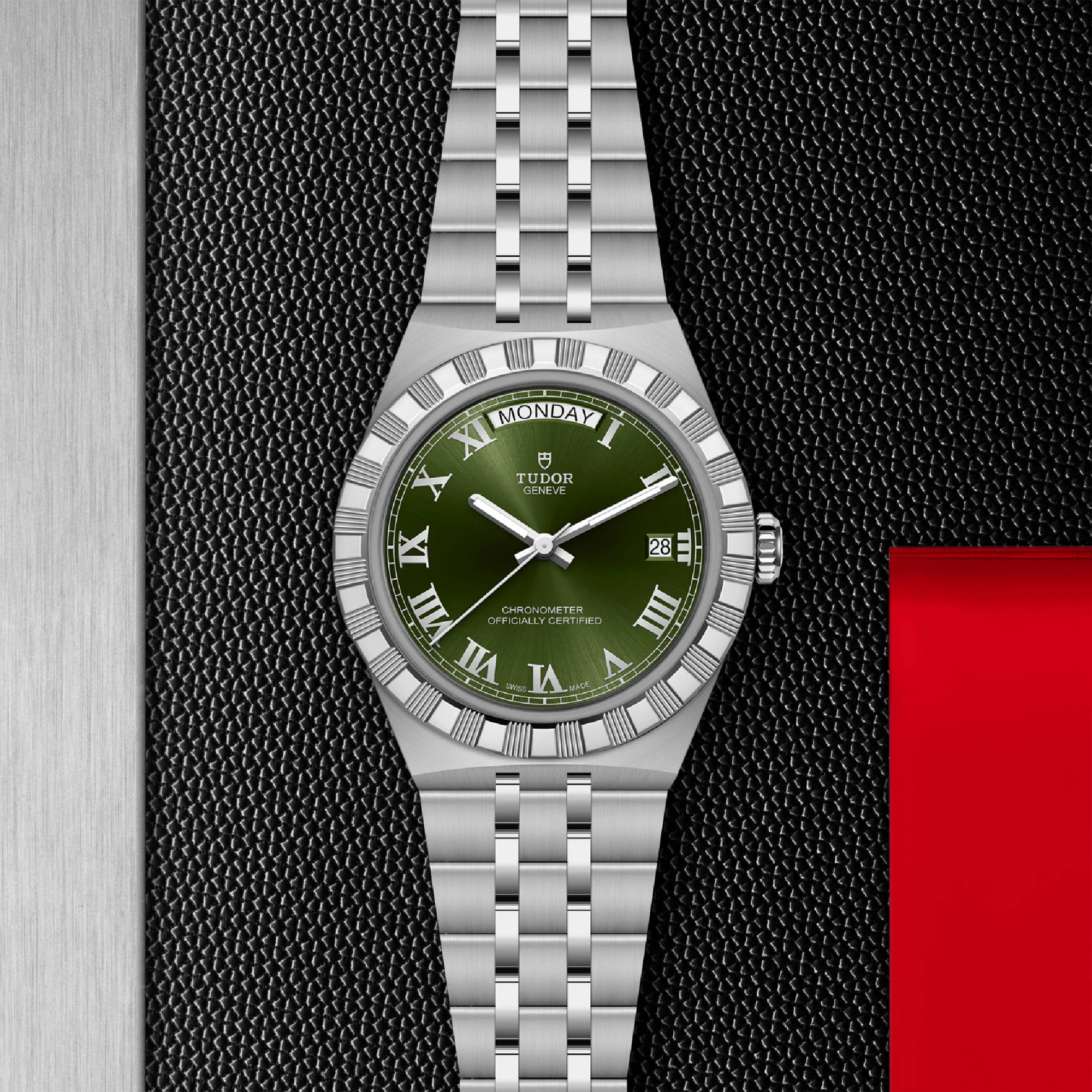 TUDOR Royal 40mm Stainless Steel Master Chronometer Automatic Watch M2840D1A0-0003 - Image 3