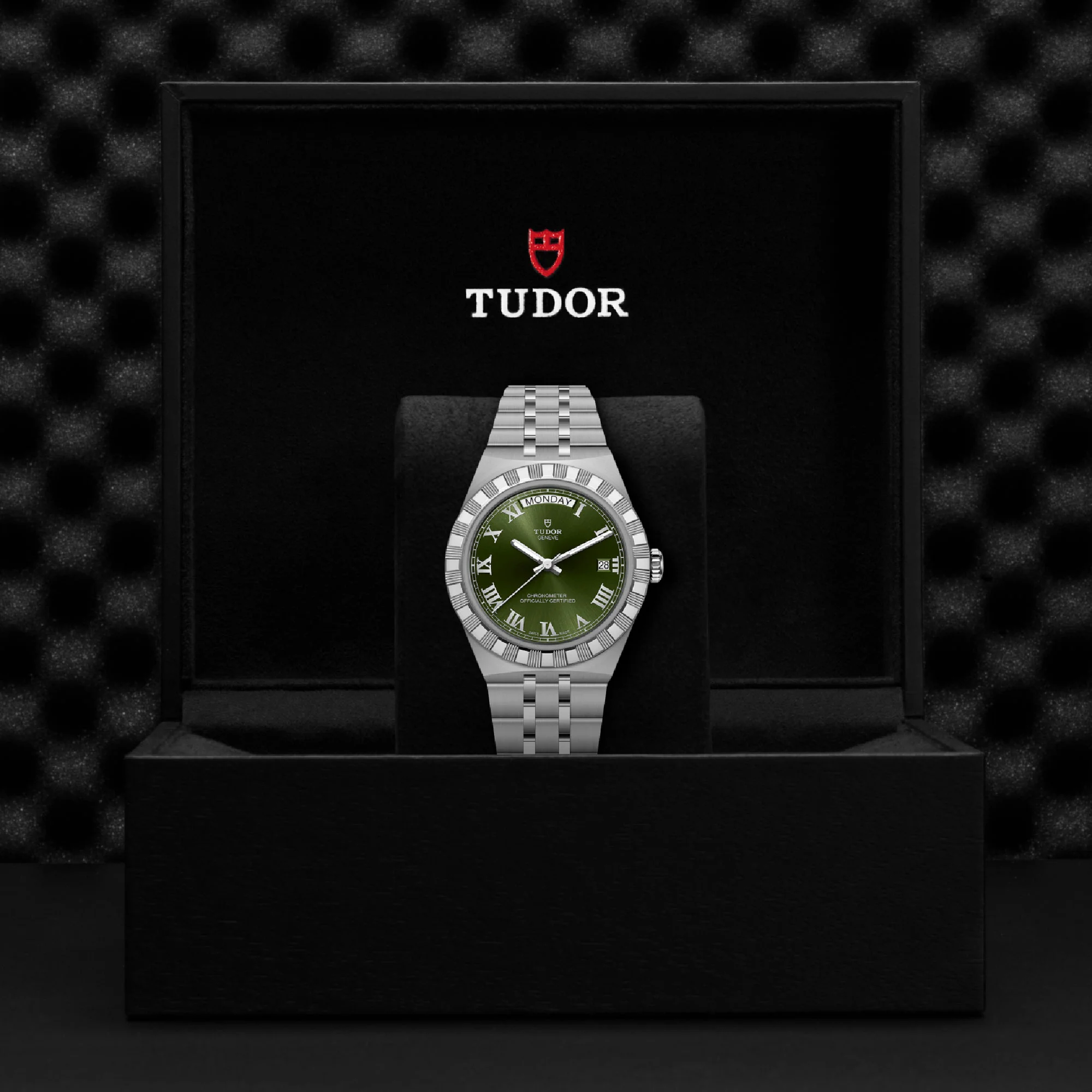 TUDOR Royal 40mm Stainless Steel Master Chronometer Automatic Watch M2840D1A0-0003 - Image 5