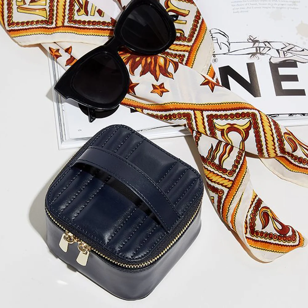 Wolf Maria Navy Zip Jewellery Cube - Image 7
