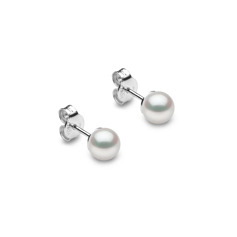 Yoko London Classic Akoya Pearl 5mm 18ct White Gold Stud Earrings - Image 3